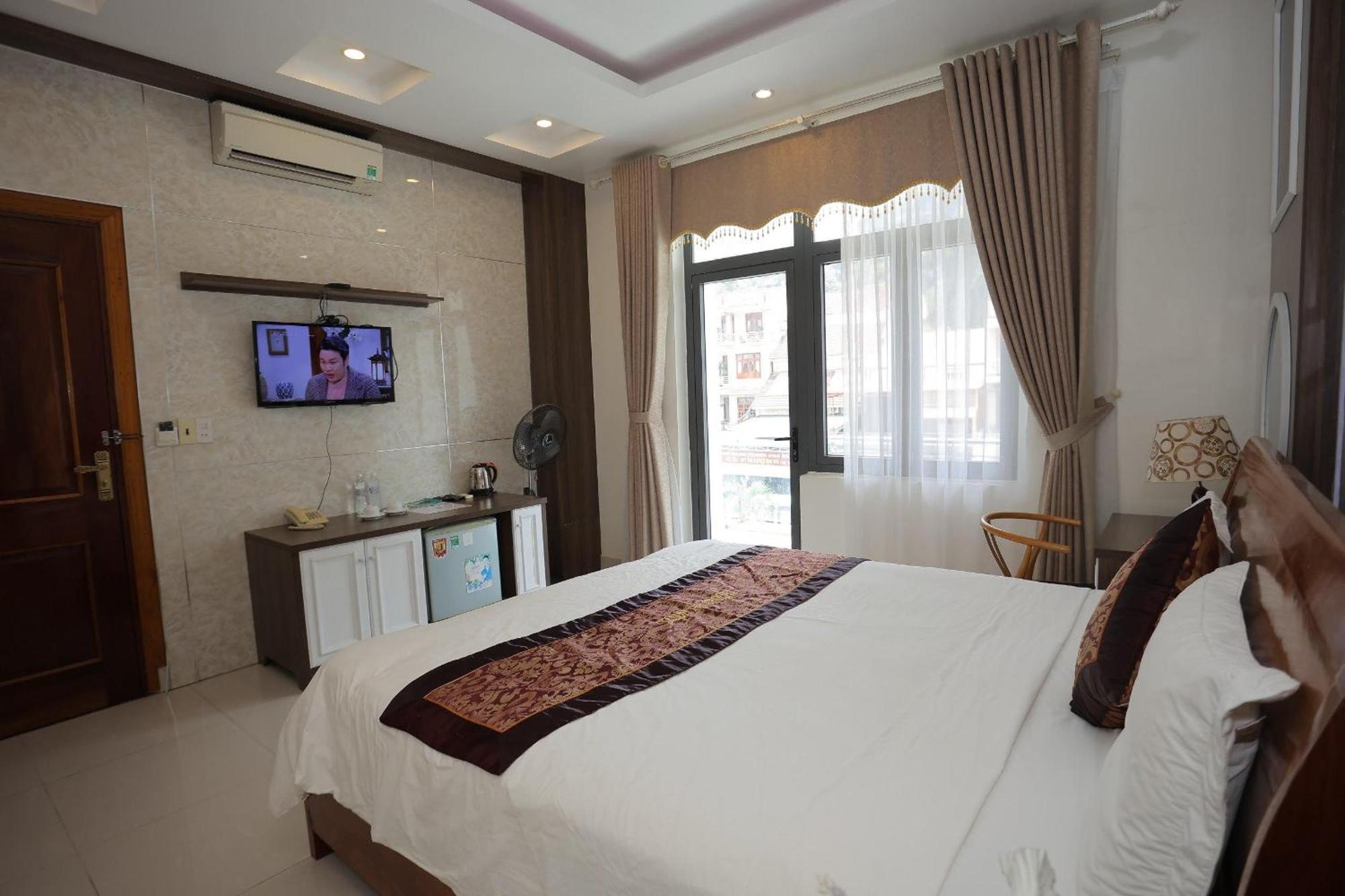 Phong Nha Jasmine Hostel & Roof Top Bar Luaran gambar